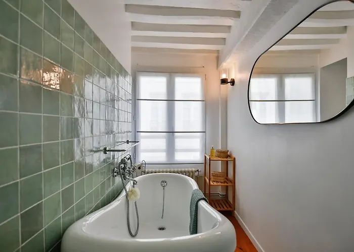 Hébergement de vacances Les Oiseaux Du Corsaire 3 House&terrace 6 P - Center *